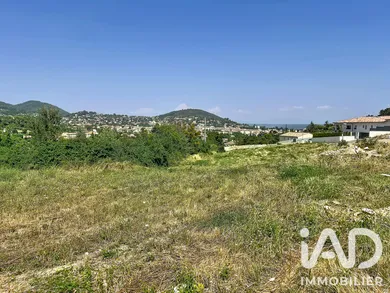 Terrain à bâtir à Manosque (04100)