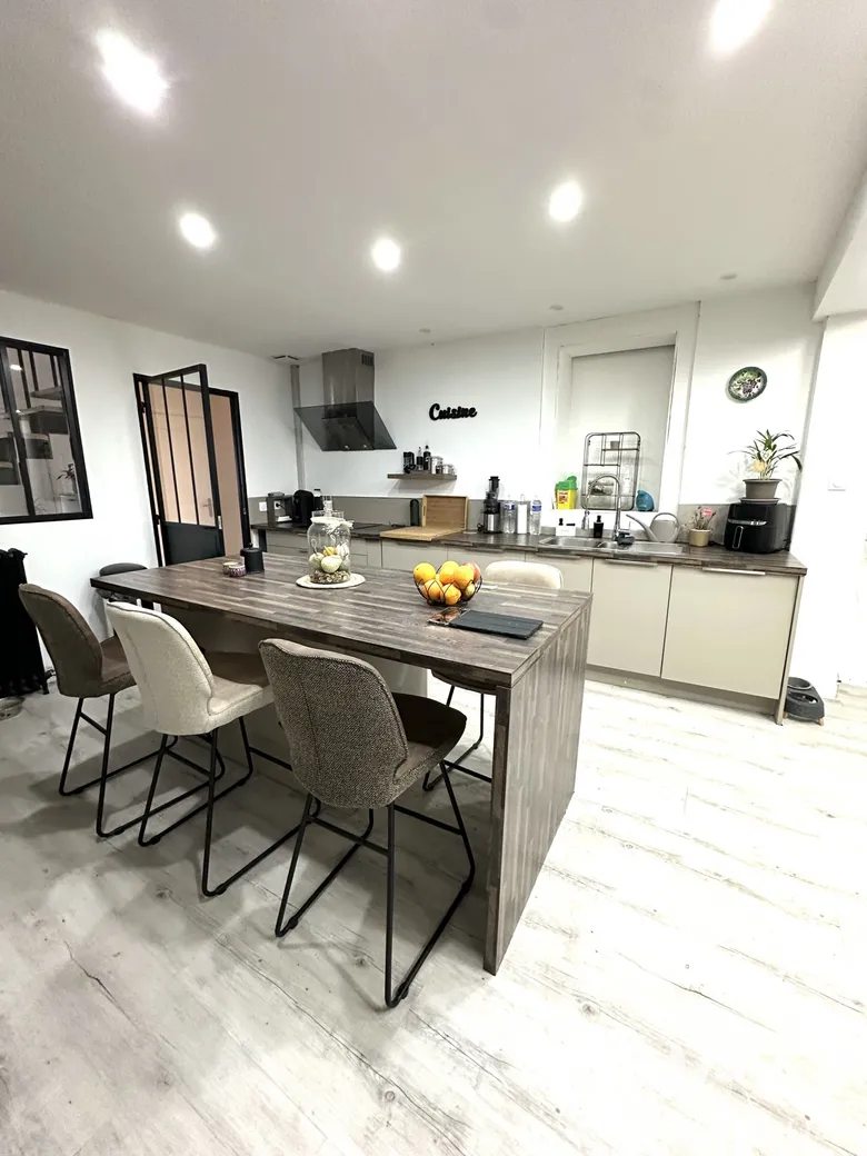 Maison 5 pièces 183 m² · à Auchel · 183 m² · 230 000 €