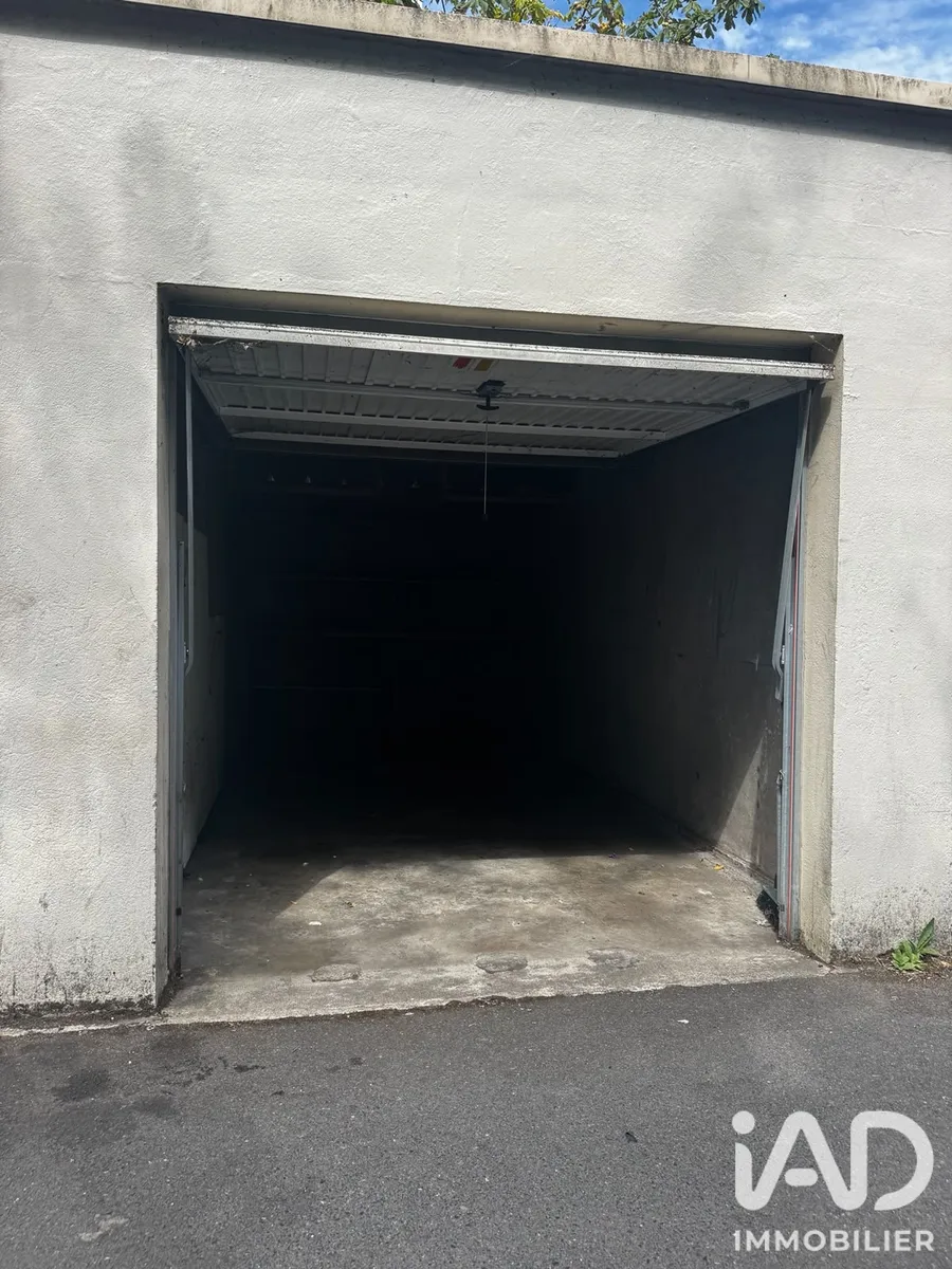 Garage à Villiers-le-Bel (95400) photo 3