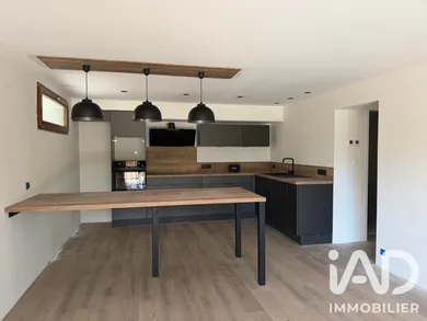 Appartement à Embrun (05200)