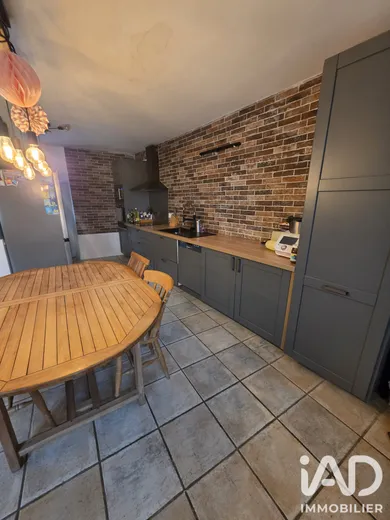 Maison de village à Coulonges-Cohan (02130)