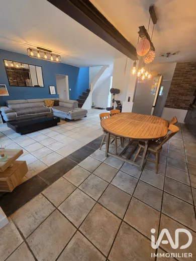 Maison de village à Coulonges-Cohan (02130)