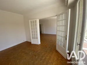 Apartment in Cholet (49300)