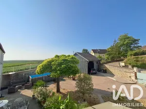 Maison de campagne à Courgis (89800)