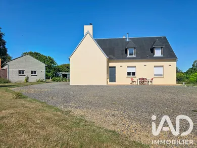 Maison traditionnelle à Saint-Sauveur-la-Pommeraye (50510)