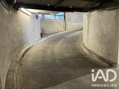 Parking à Arcueil (94110)