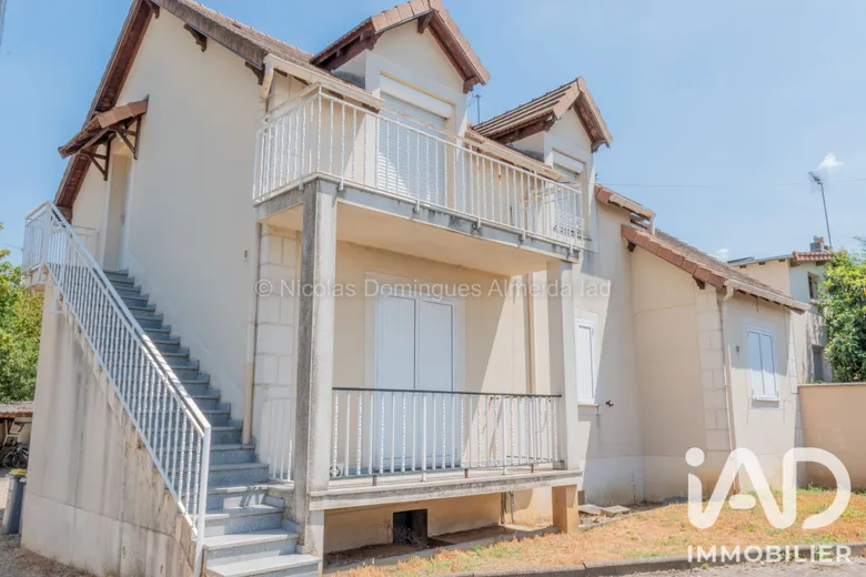 Maison 8 pièces 135 m² · à Vigneux-sur-Seine · 135 m² · 390 000 €