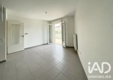 Appartement à Bassussarry (64200)