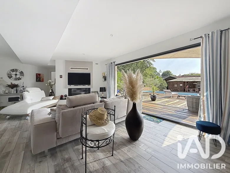 Maison 5 pièces 153 m² · à Biganos · 152,7 m² · 884 000 €