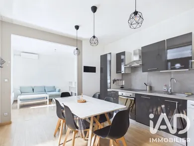Immeuble à Saint-André-les-Vergers (10120)
