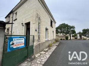 Village house in Doué-en-Anjou (49700)