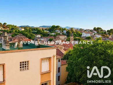 Appartement à Aubagne (13400)