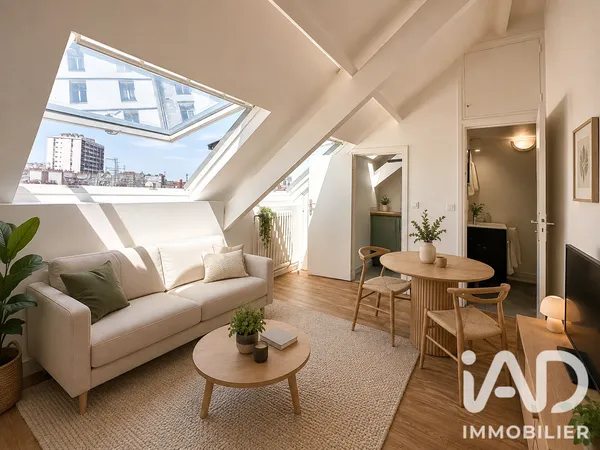 Studio vendu à Paris 17e