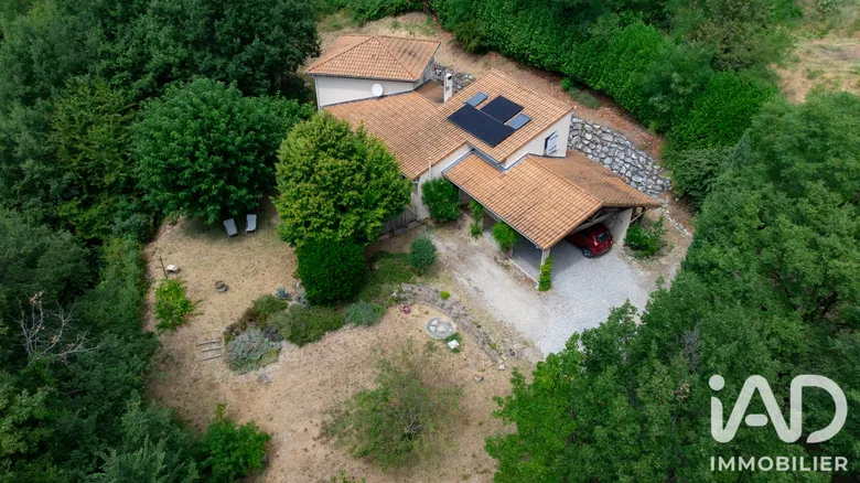 Maison 6 pièces 157 m² · à Vaunaveys-la-Rochette · 157,4 m² · 446 000 €