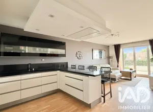 Apartment in Châtenay-Malabry (92290)