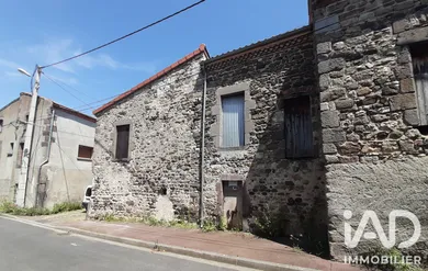 Maison de village à Montaigut-le-Blanc (63320)
