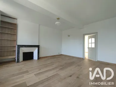 Maison de campagne à Bagneaux (89190)