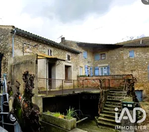 Maison de village à Cornillon (30630)