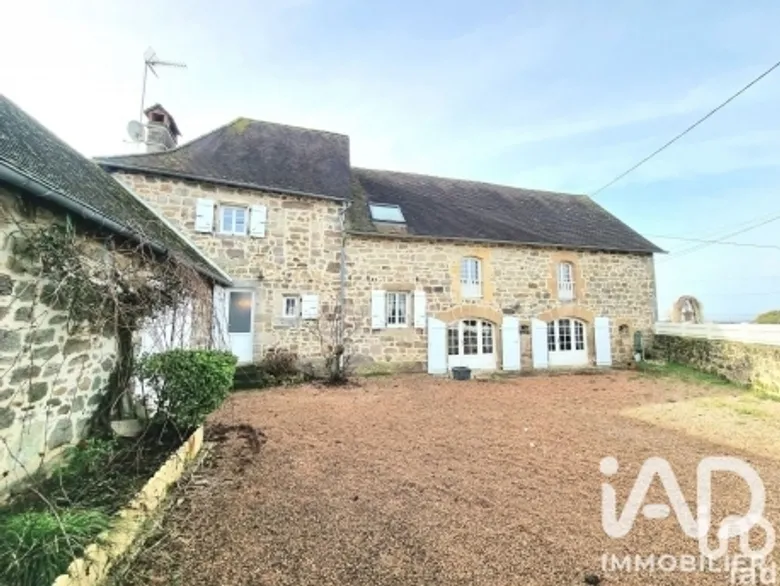 Maison 4 pièces 135 m² · à Curemonte · 135 m² · 169 000 €