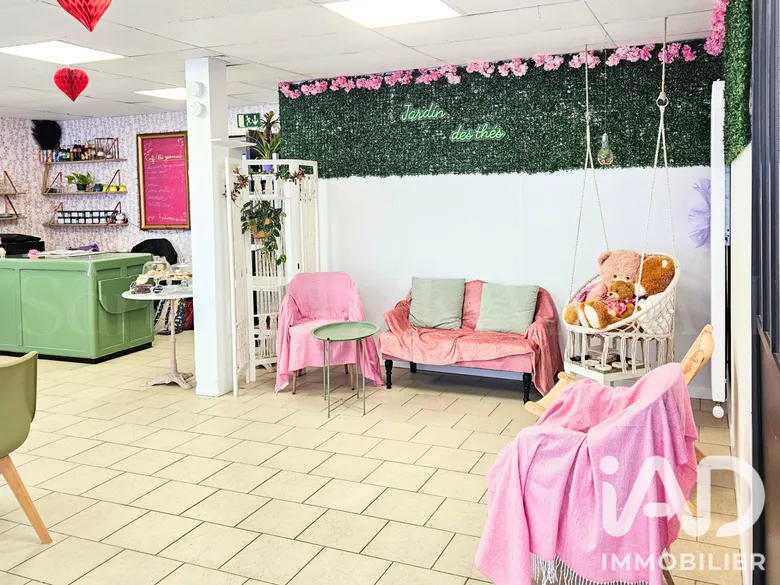 Local commercial 192 m² · à Précy-sur-Oise · 192 m² · 56 000 €