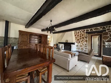 Maison traditionnelle à Le Bourguet (83840)