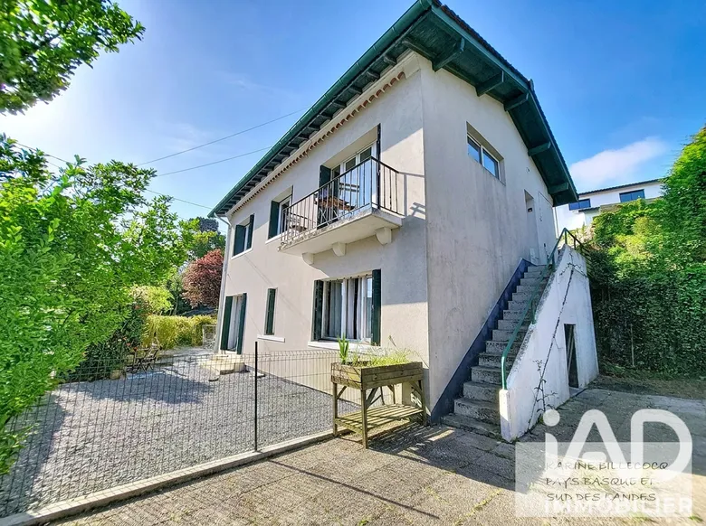 Maison 8 pièces 134 m² · à Anglet · 134 m² · 580 000 €