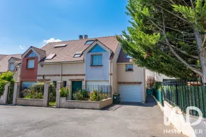 Maison traditionnelle à Carrières-sur-Seine (78420)