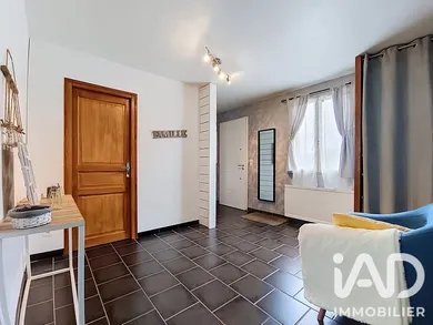 Maison de village à Viel-Saint-Remy (08270)