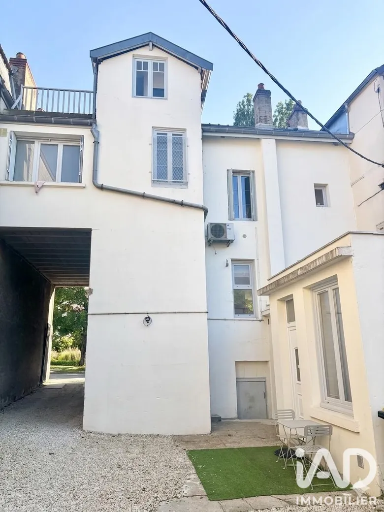 Immeuble 3 pièces 186 m² · à Dijon · 185,8 m² · 449 000 €