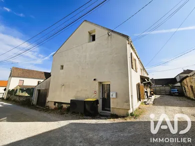 Maison de ville à Isles-les-Meldeuses (77440)