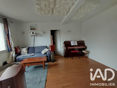 Apartment in Antony (92160)