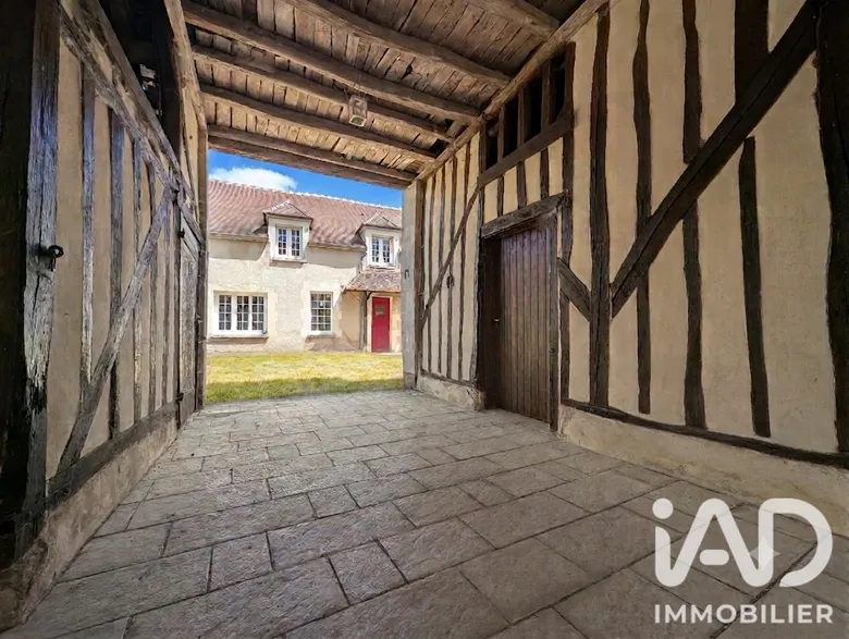 Maison 6 pièces 94 m² · à Monéteau · 93,6 m² · 155 000 €