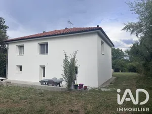 House in Arthez-de-Béarn (64370)