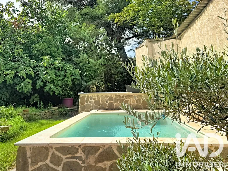 Maison 7 pièces 205 m² · à Montbrun-des-Corbières · 205 m² · 420 000 €