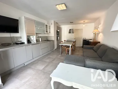 Apartment in Cassis (13260)