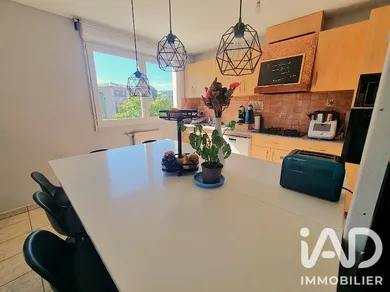 Appartement à Saint-Martin-d'Hères (38400)