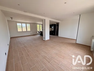 House in Reuilly-Sauvigny (02850)