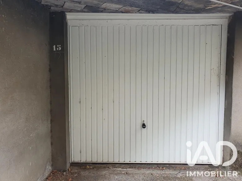 Parking 15 m² · à Albi · 15 m² · 19 000 €