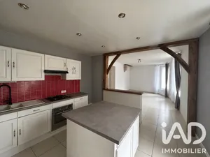 Village house in Doué-en-Anjou (49700)