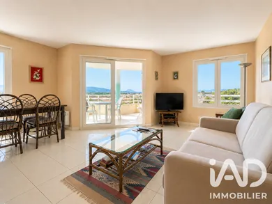 Apartment in Fréjus (83600)