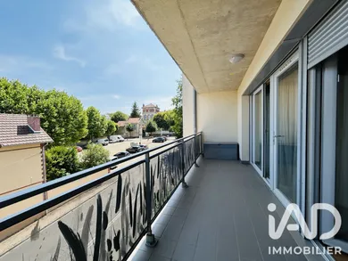 Apartment in Auxerre (89000)