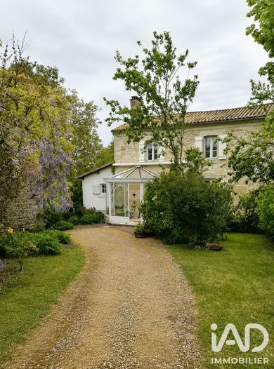 Pavillon à Coulonges-sur-l'Autize (79160)