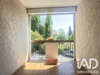 Apartment in Aix-en-Provence (13540)