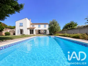 Traditional house in Bouzigues (34140)