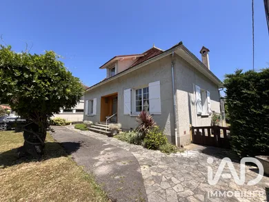 Maison à Saint-Céré (46400)
