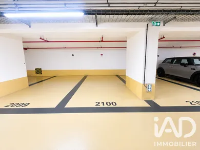 Parking à Courbevoie (92400)