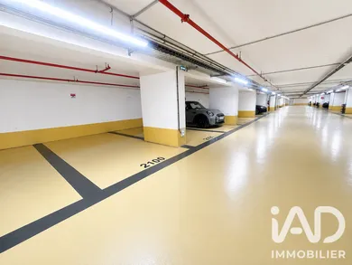 Parking à Courbevoie (92400)