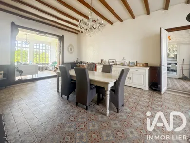 Mansion in Beauce la Romaine (41240)