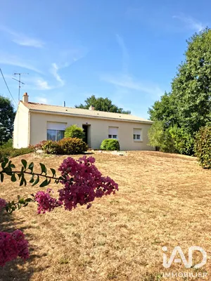 Park home in Rives de l'Yon (85310)