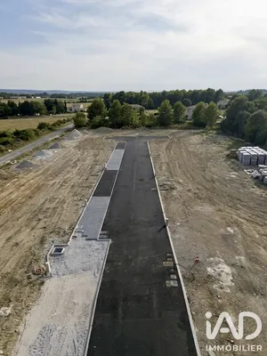 Terrain à bâtir à Jonquières-Saint-Vincent (30300)